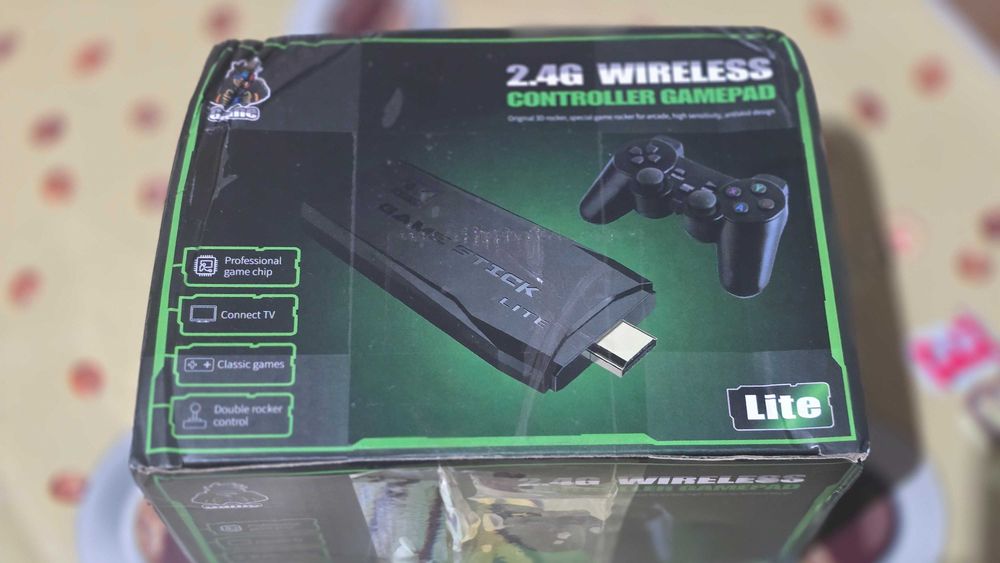 Consola emuladora, 20000 jogos, 2 comandos