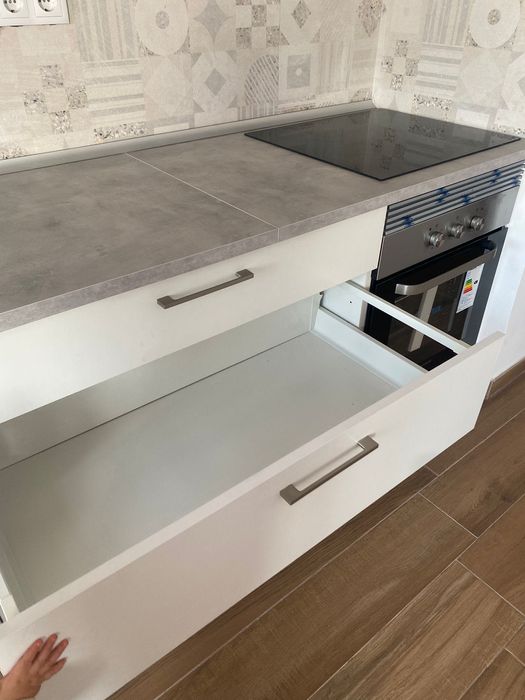 Conjunto cozinha: móveis, pedra de bancada e forno + placa, NOVOS