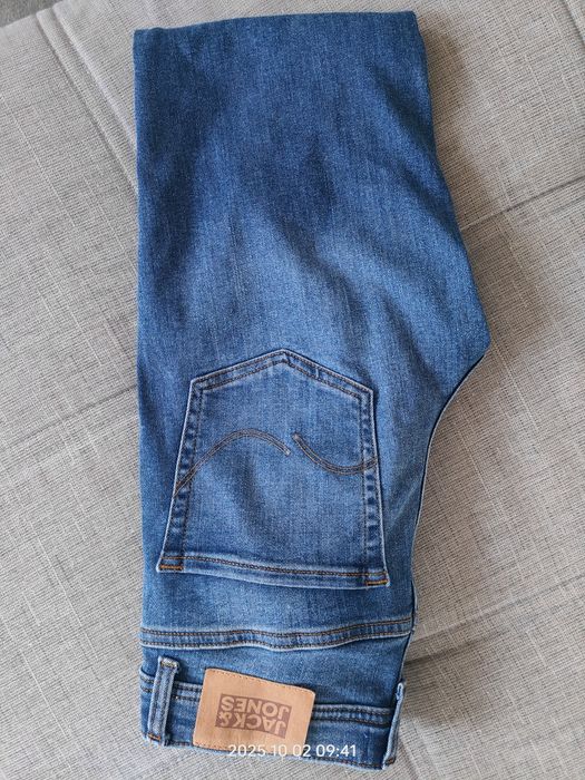 Spodnie jeansowe Jack &Jones rozmiar 152