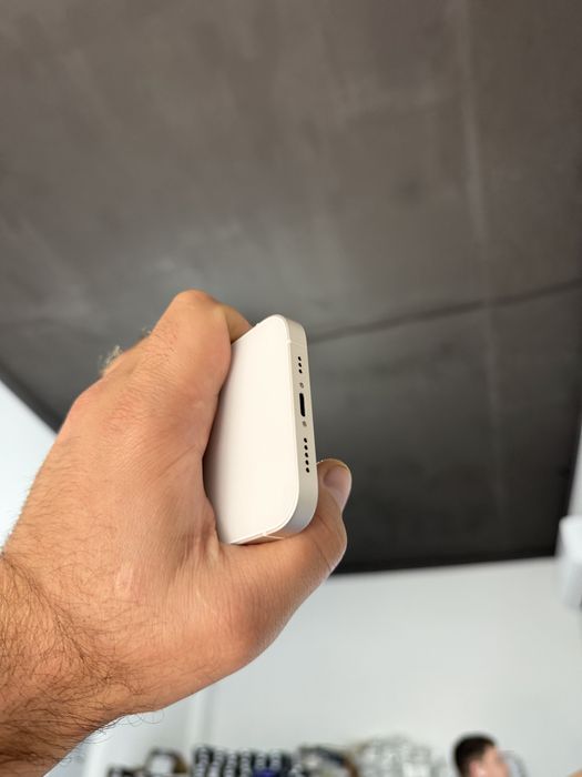 Apple Iphone 14 128 gb 100% як новий айфон білий