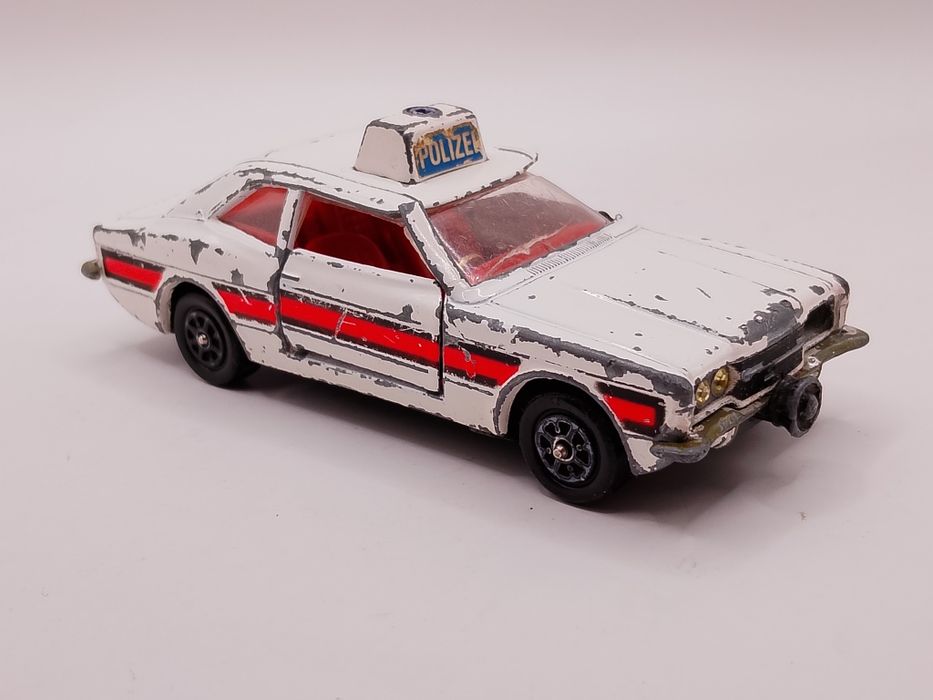 Corgi Toys Whizzwheels Ford Cortina GXL Police Car 1973