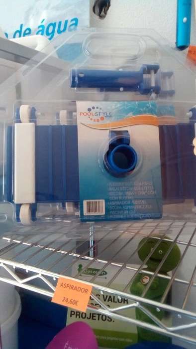 Aspirador manual piscina