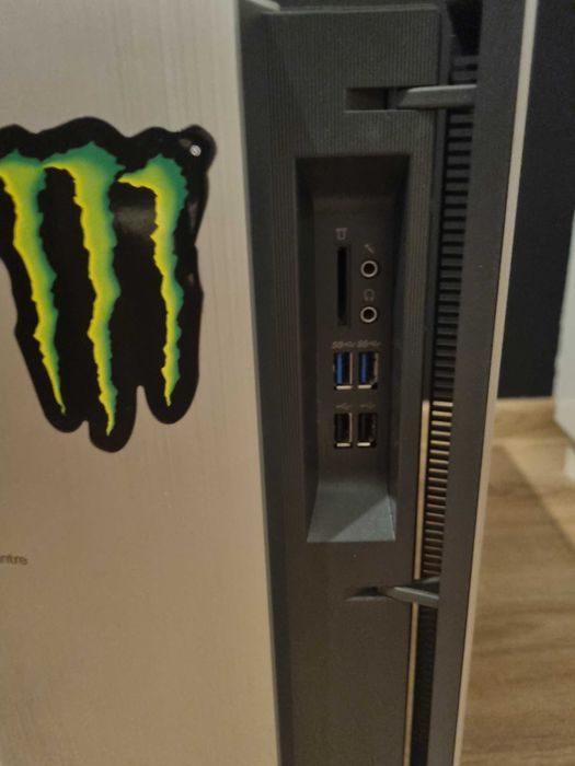 PC Lenovo, AM4, Radeon, DDR4, SSD