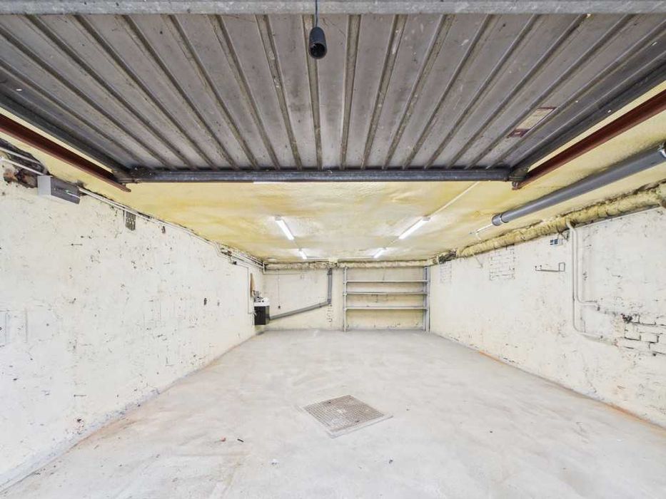 Duży garaż 40 metrów Ogrzewany z prądem i kanalizacją Na wynajem Sosnowiec - Widok 4