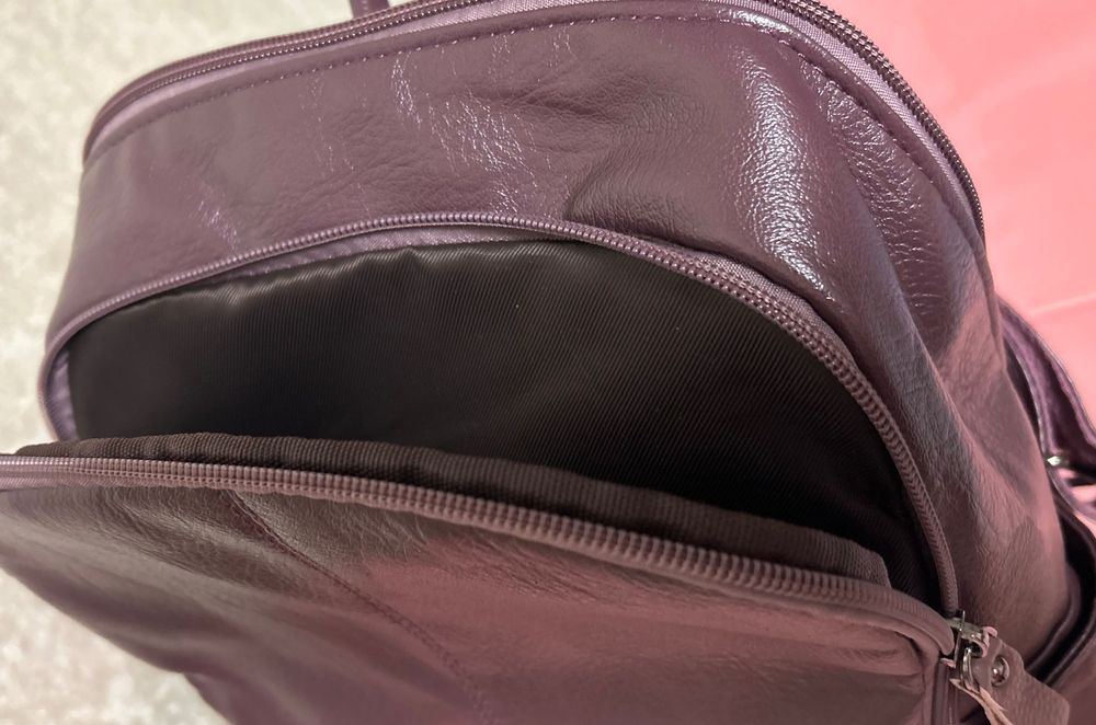 Рюкзак новий ,  жіночий