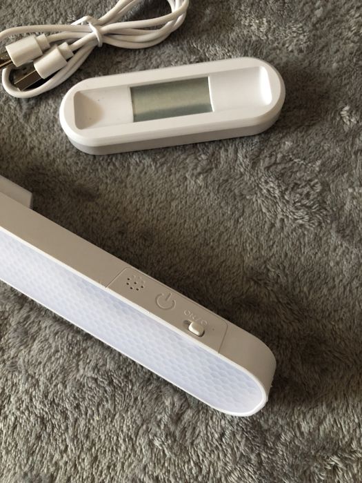 Акумуляторний LED світильник (лампа) на магнітному кріпленні.