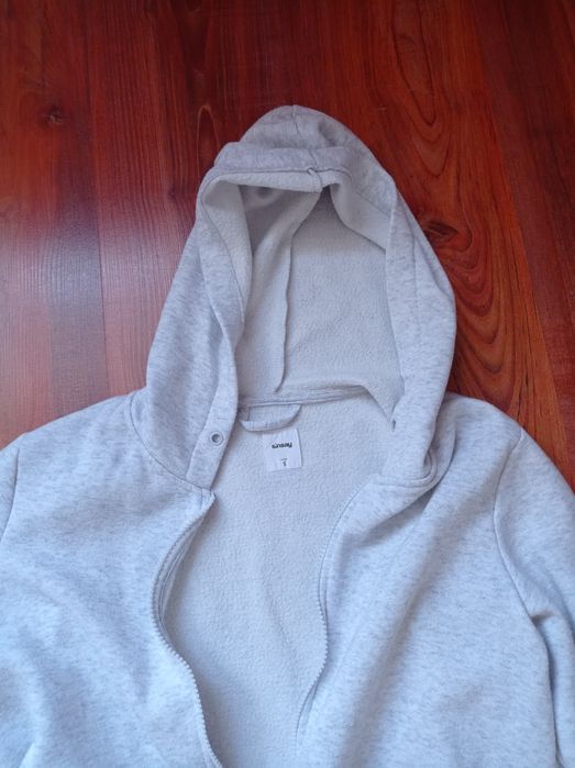 Szara bluza dresowa s