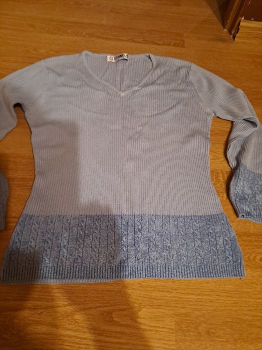 Sweter damski niebieski