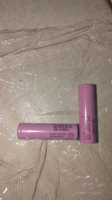 Samsung INR18650-35E 3400mAh 8A — оригінальний акумулятор 18650