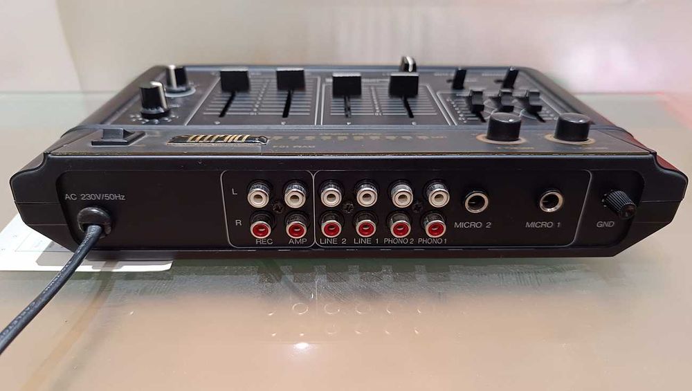 DIGITO RYM 104 Mixing Console64552902815363123