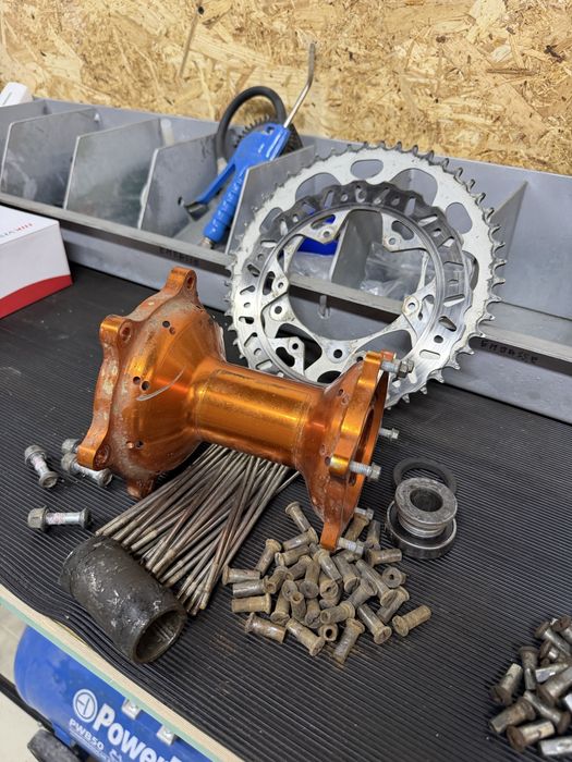 Cubos KTM 4mx frente e tras