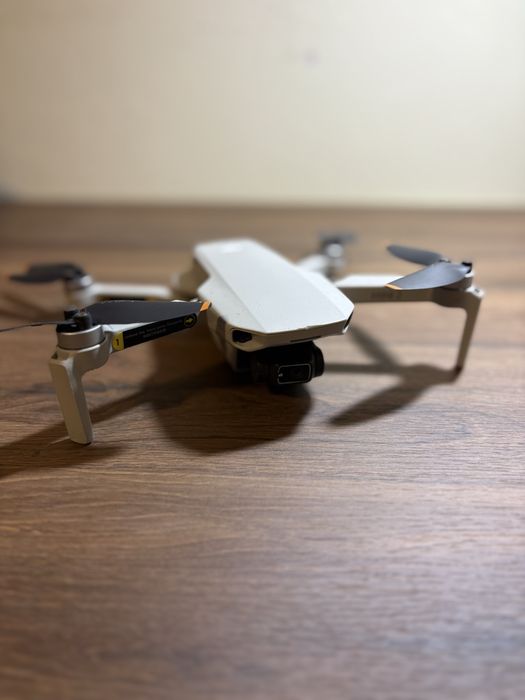 Dron Dji Mini 2  4K Fly More Combo Bogate  wyposażenie