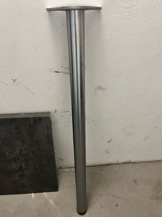 Blat swiss krono wezuwiusz z nogą