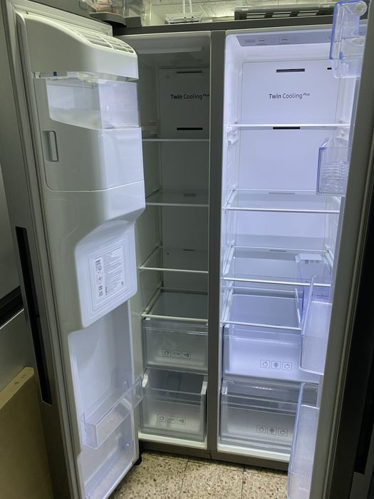 Frigorufico samsung americano cinza