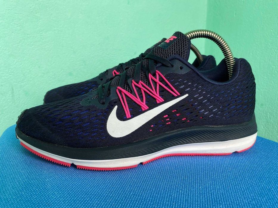 Кросівки Nike Zoom Winflo 5 Low