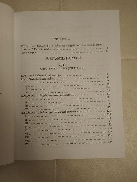 Cassirer substancja u funkcja