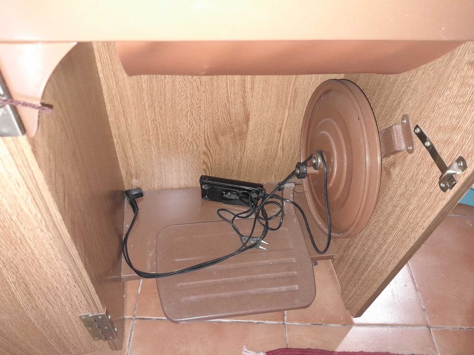 Maquina costura SINGER