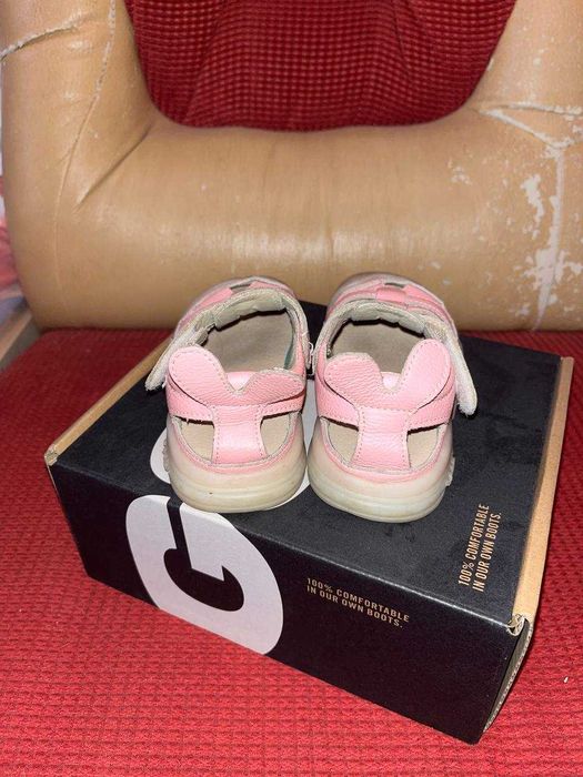 Дитячі сандалі (босоніжки) Barefoot (розмір 25/ 14,9см)