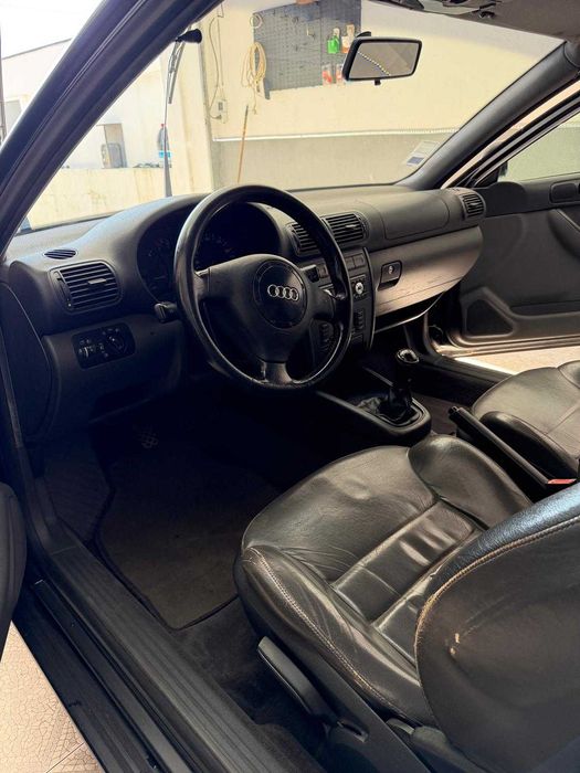 Audi A3 - 1.9TDI - 110CV - Nacional - 1 Dono - 197000km
