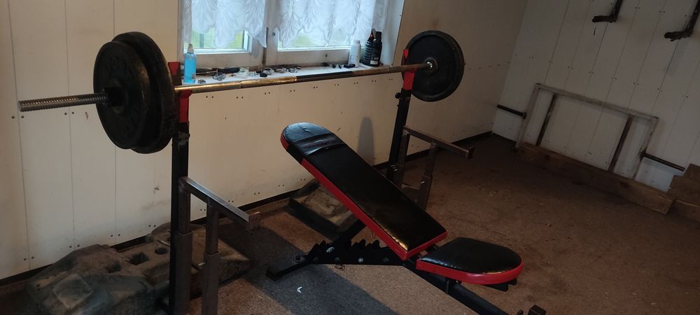 Domowa siłownia .