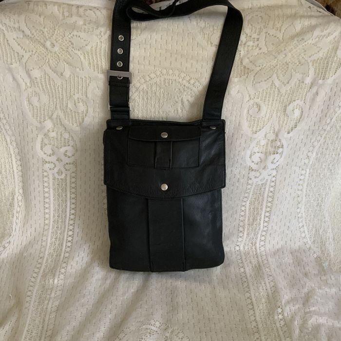 Велика чоловіча шкіряна сумка бренду Karl Lagerfeld. Орігінал !