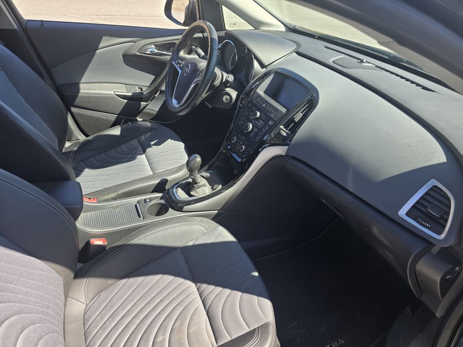Opel Astra de 2015 - 1.6 cdti , unico proprietario