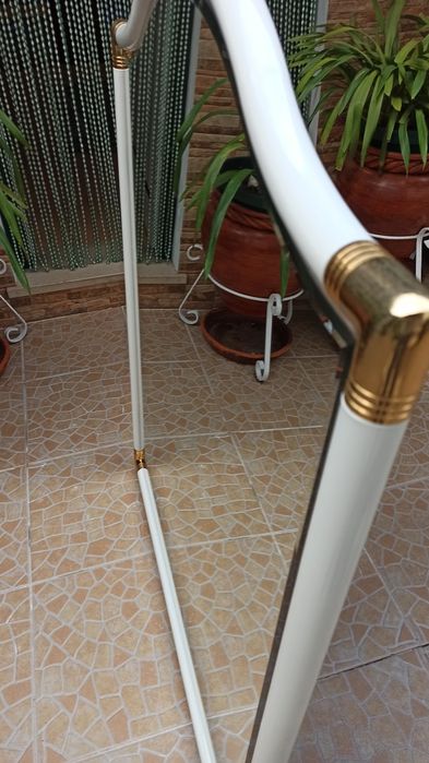 Espelho em bom estado