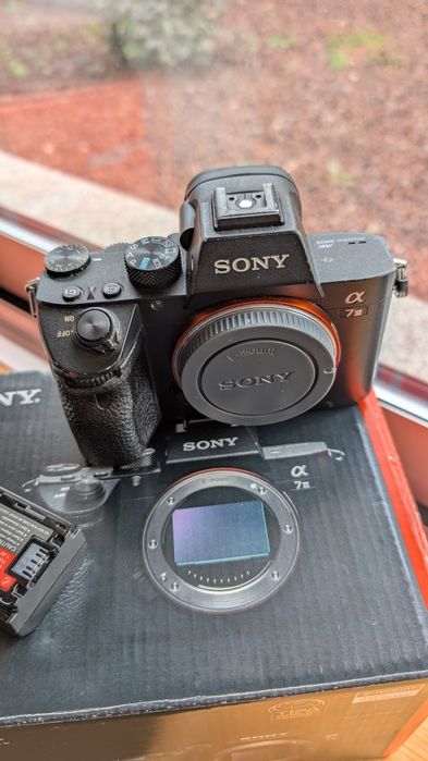 Sony a7iii (corpo e baterias)