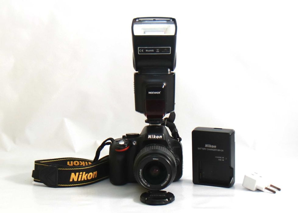 Nikon D5100 com lente Nikon 18-55mm (LER DESCRIÇÃO)