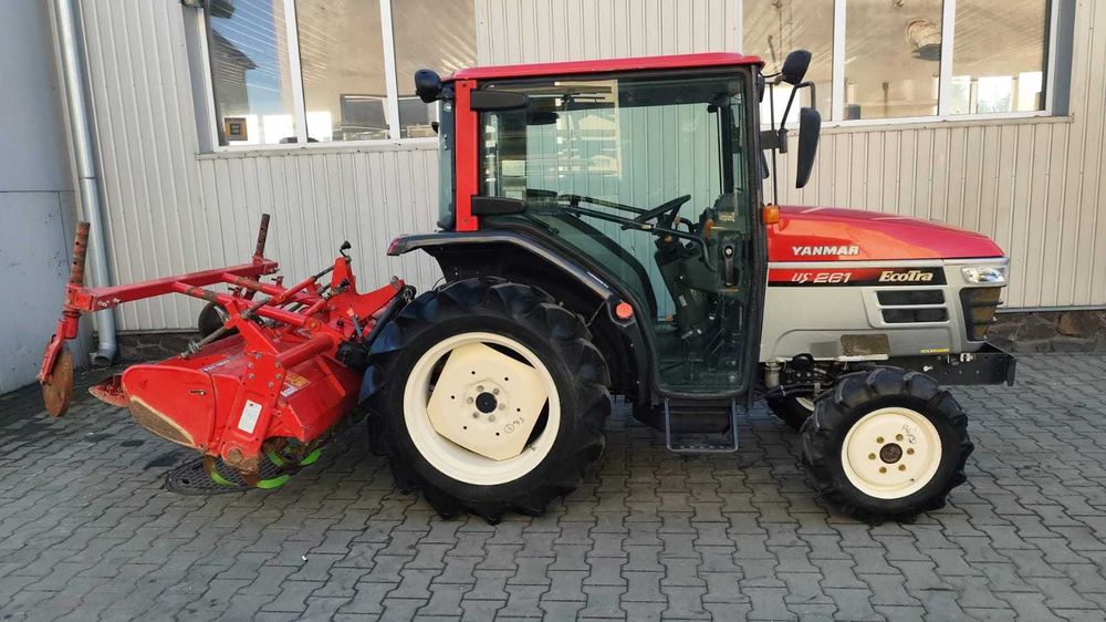 Japoński traktorek Yanmar US261 4x4 26KM Rewers Klima Wspomaganie Gleb