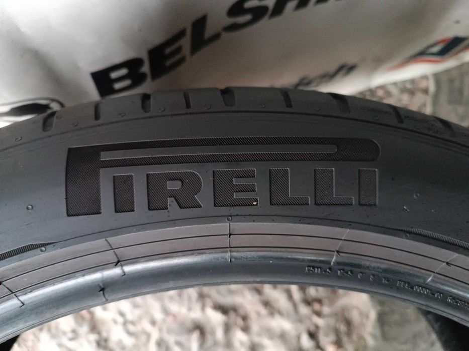 Літні шини 235/45 R20 Pirelli pz4 2021 рік