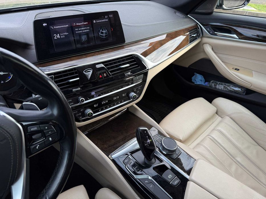 2018 р. BMW 540i G30  продам авто