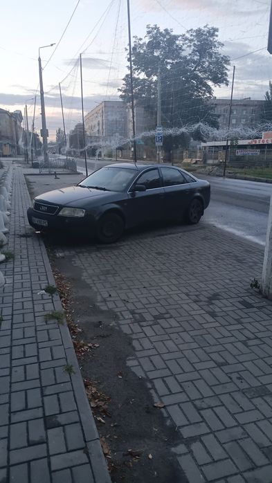 Продам Ауді А6С5 97р