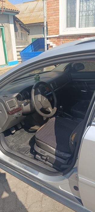 Опель Вектра с 2004 рік