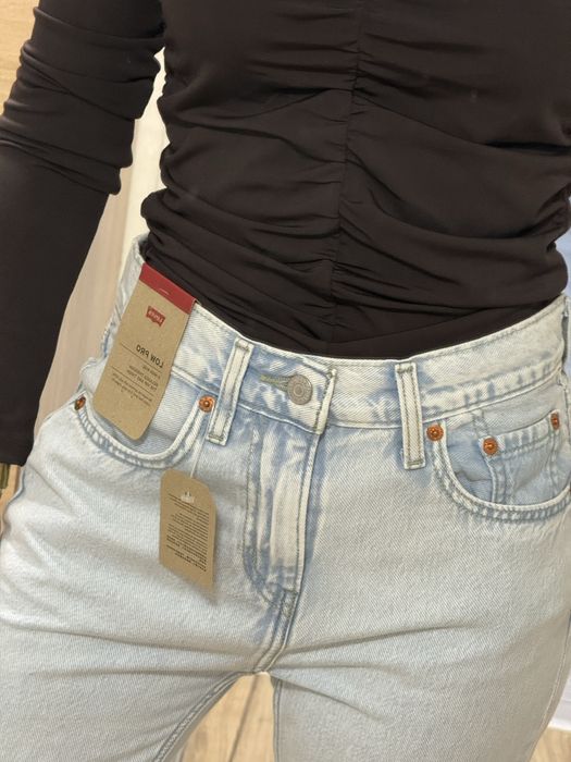 Джинси жіночі Levi’s LOW PRO 23 і 24