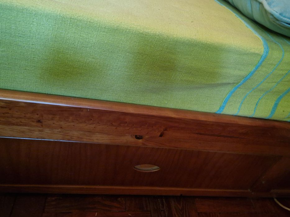 Quarto  completo  em pinho mel