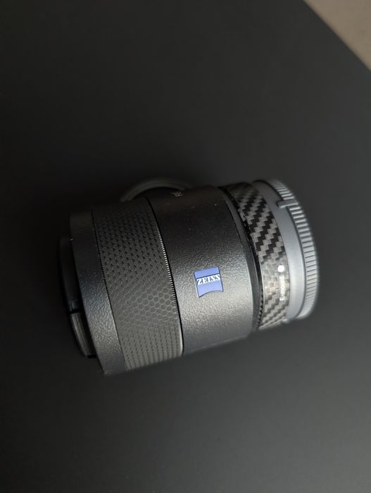 Sony Zeiss FE 55 1.8