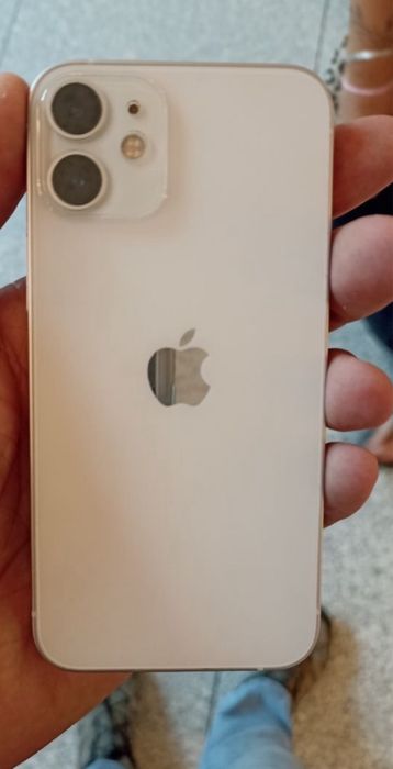 Iphone 12 mini novo