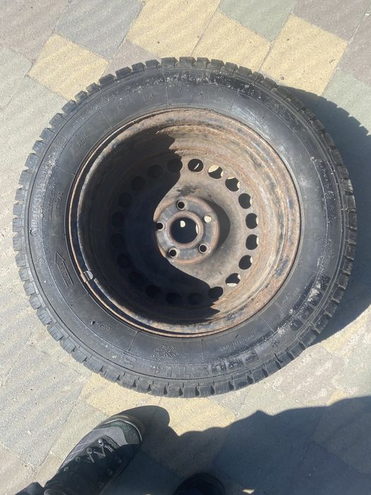 Продам диск з резиною
