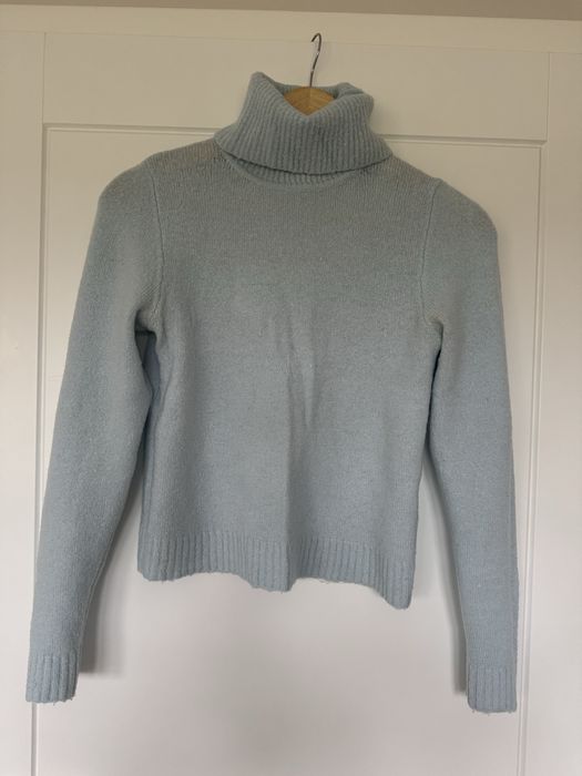 Sweter lekki niebieski