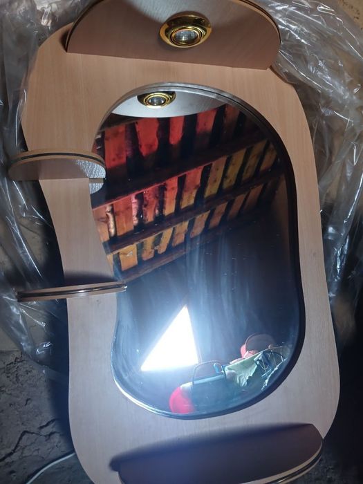 Продам зеркало для дома