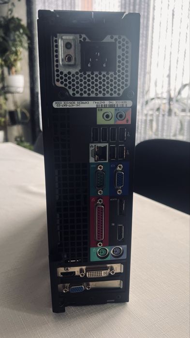 Komputer stacjonarny Dell optiplex 960
