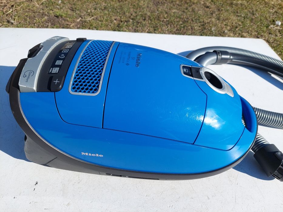 Odkurzacz miele s8 2200W