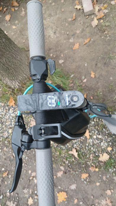 Hulajnoga elektryczna MOTUS Scooty lite 10 700W