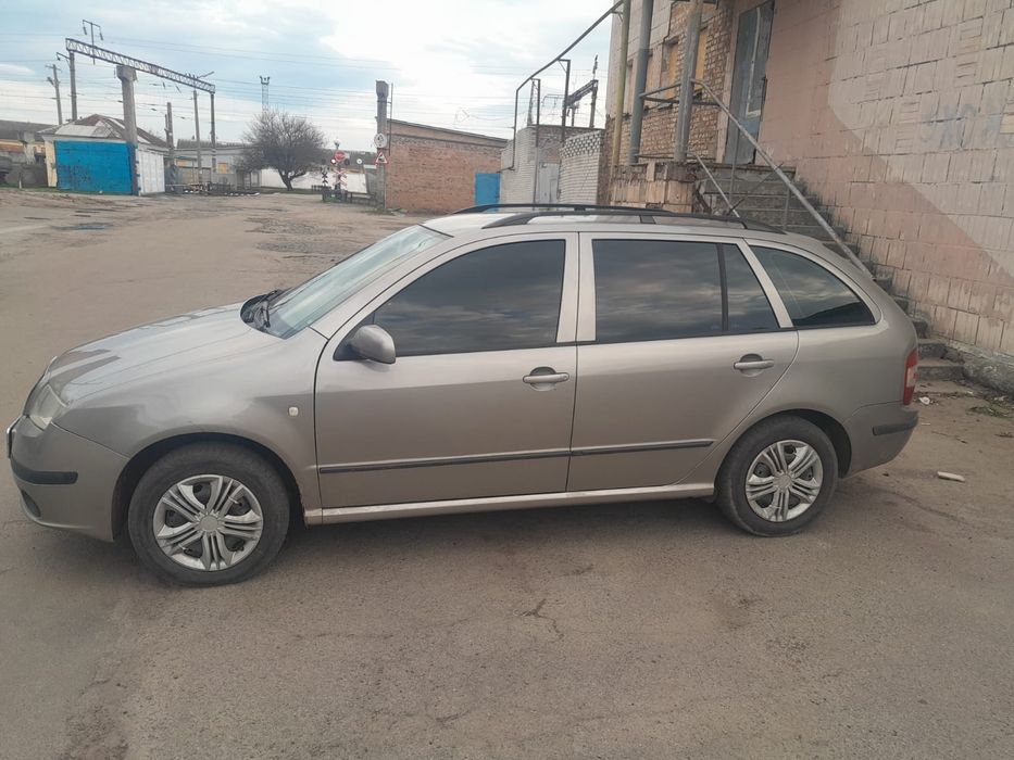 Шкода фабія 1 2007