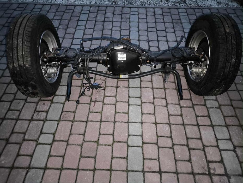 nowy most transit mk8 2,0 tdci 2025 lift bliżniak na 6 szpilek zacisk