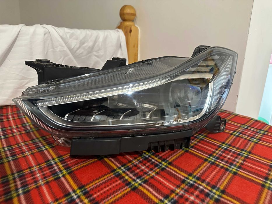 Reflektor Lampa przód Lewa LED Lift Kompletna EU 2017- MASERATI GHIBLI M157