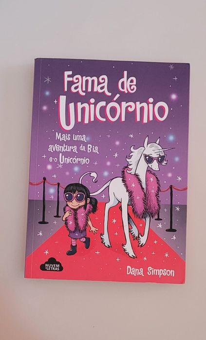 Livro "O Diário de Anne Frank"; "Robot em Fuga" e "Fama de Unicórnio"