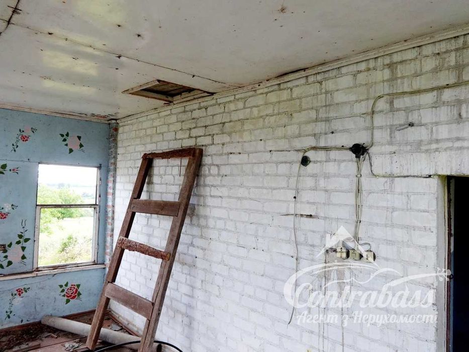 Цегляний будинок 79,4 м² 100 км. до Києва. Заведено 380В