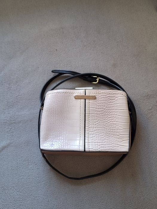 Torebka kuferek River Island